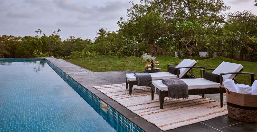 Estate de Frangipani - Pool area